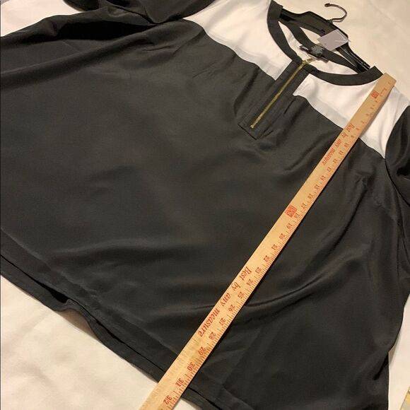 Lane Bryant Black and White Tunic Relaxed Fit NWT $60 - Picture 9 of 10